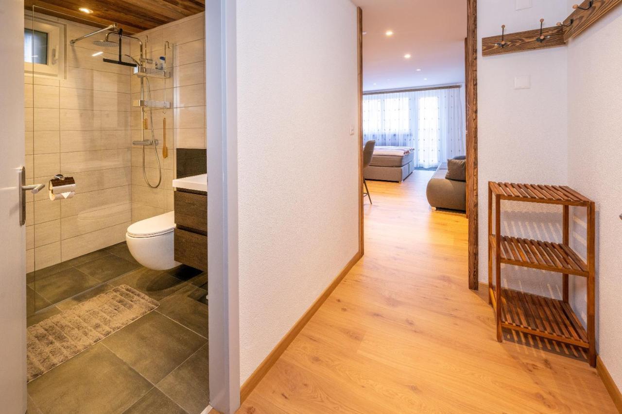 Studio Roseline - Smart & Modern Grachen Exterior photo